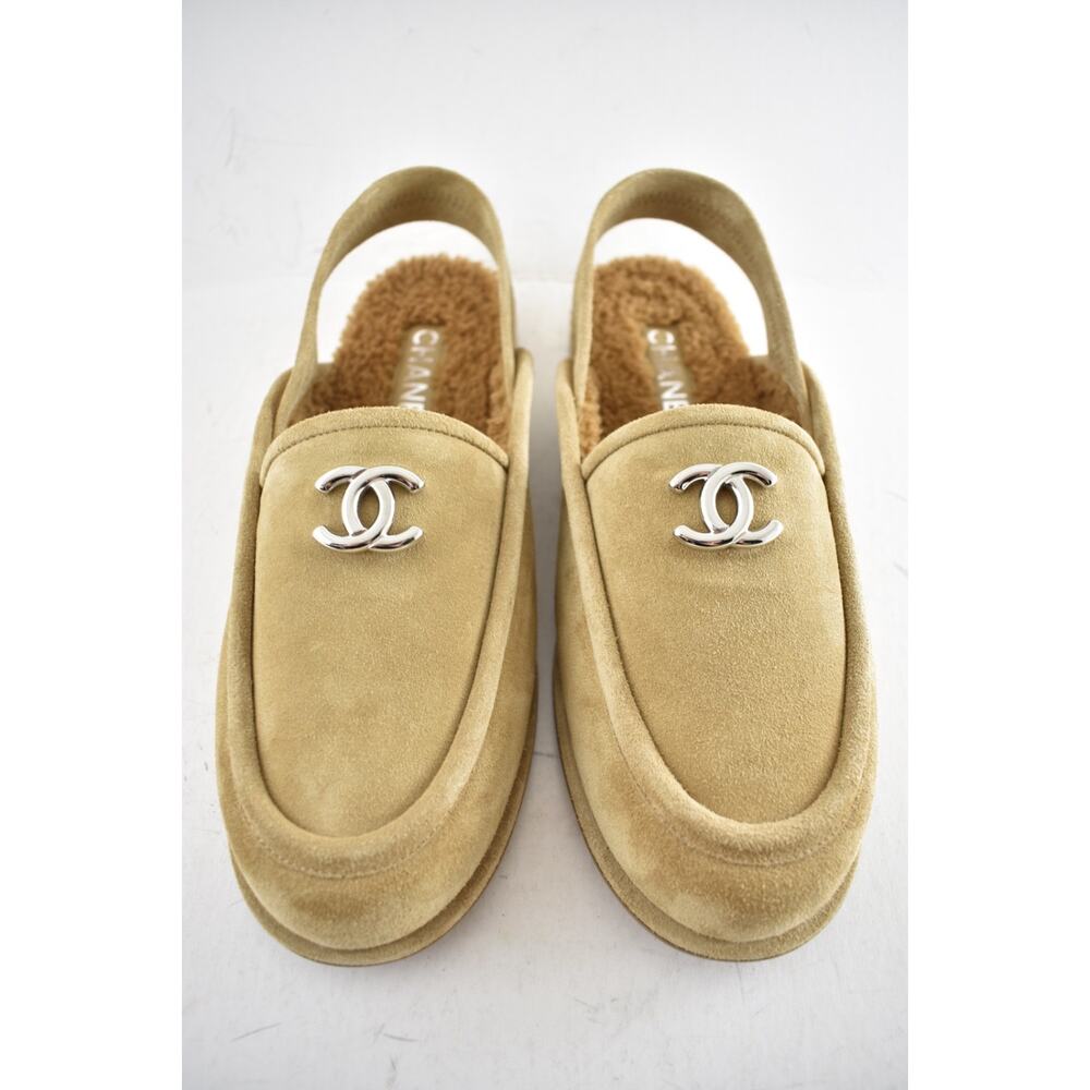 Chanel Dark Beige Suede Shearling CC Moccasin Ballet Slingback Loafer Flat 40 - Picture 9 of 16